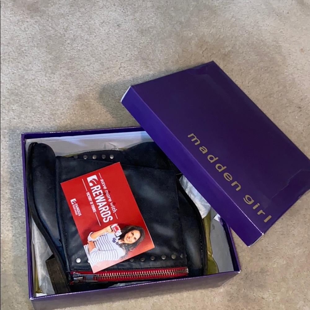 Madden girl boots